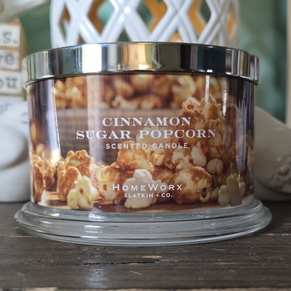 HomeWorx Cinnamon Sugar Popcorn Candle
